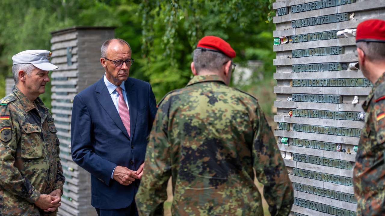 German Chancellor Merz visits military’s operational command