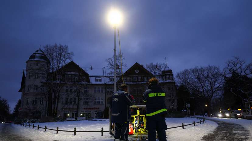 Blackout following a suspected arson attack at power plant Lichterfelde, in Berlin