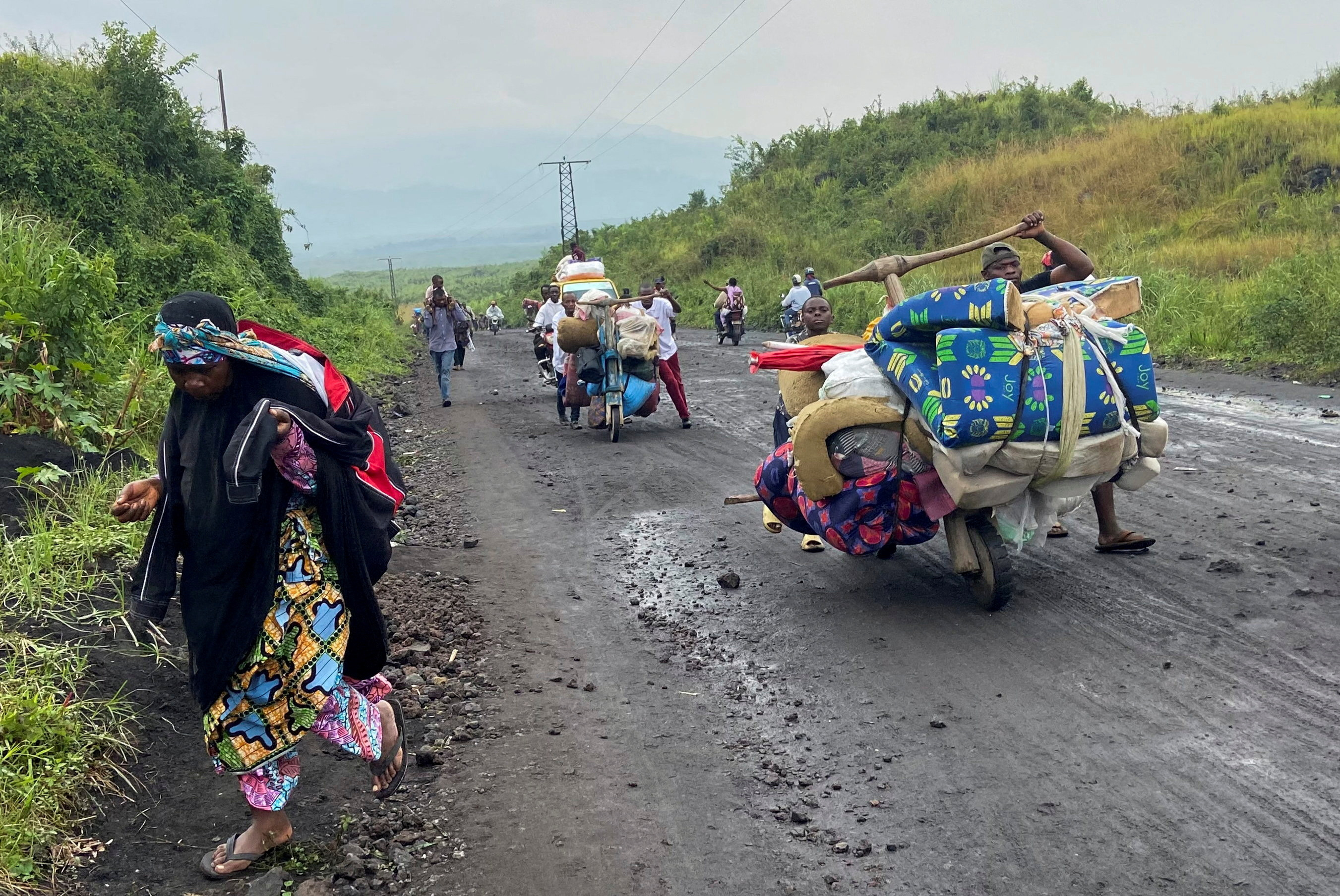 FILE PHOTO: Hundreds flee gunshots on the outskirts of Goma