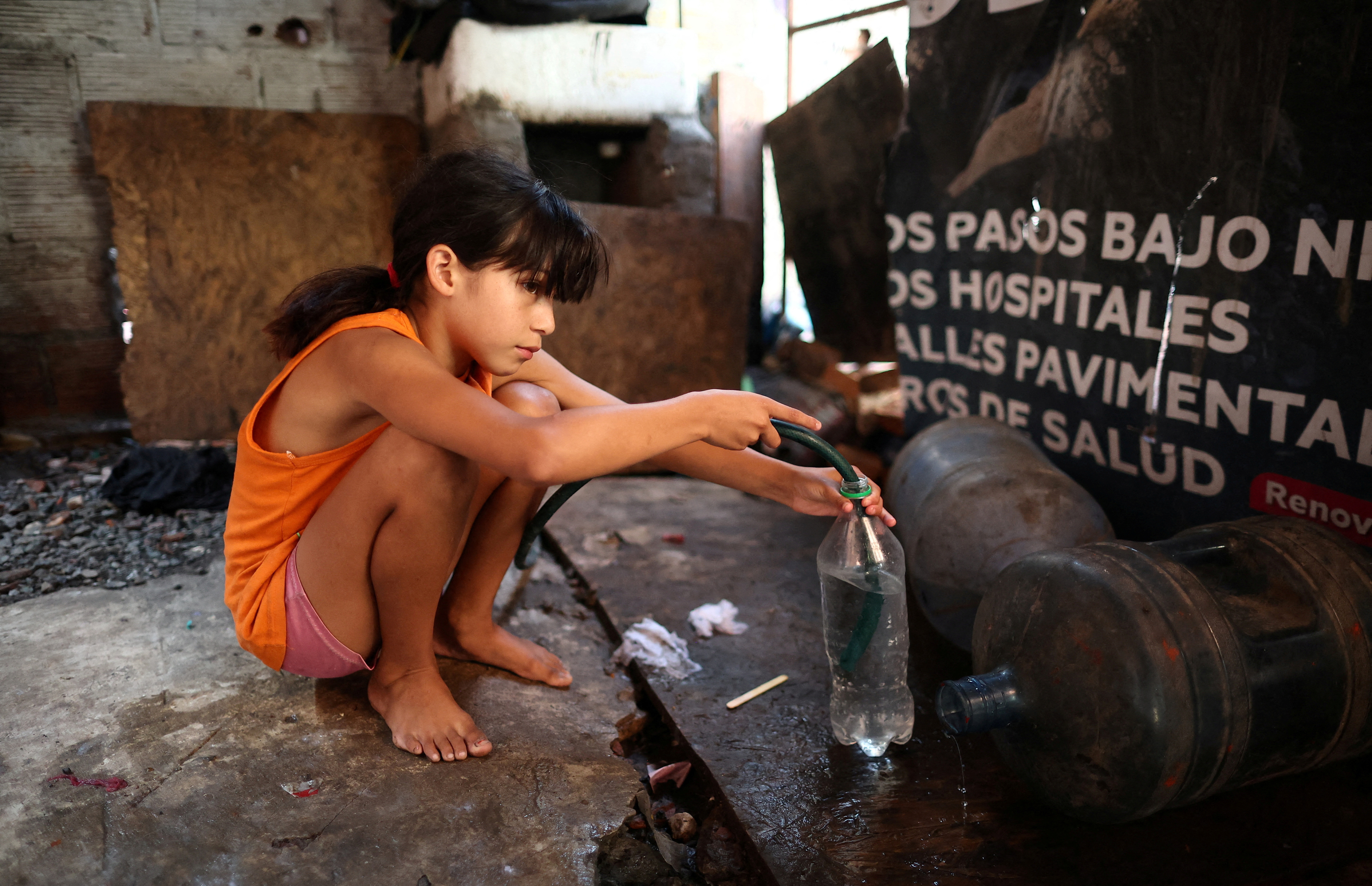 FILE PHOTO: In Argentina's barrios, rising poverty stalks Milei reform drive