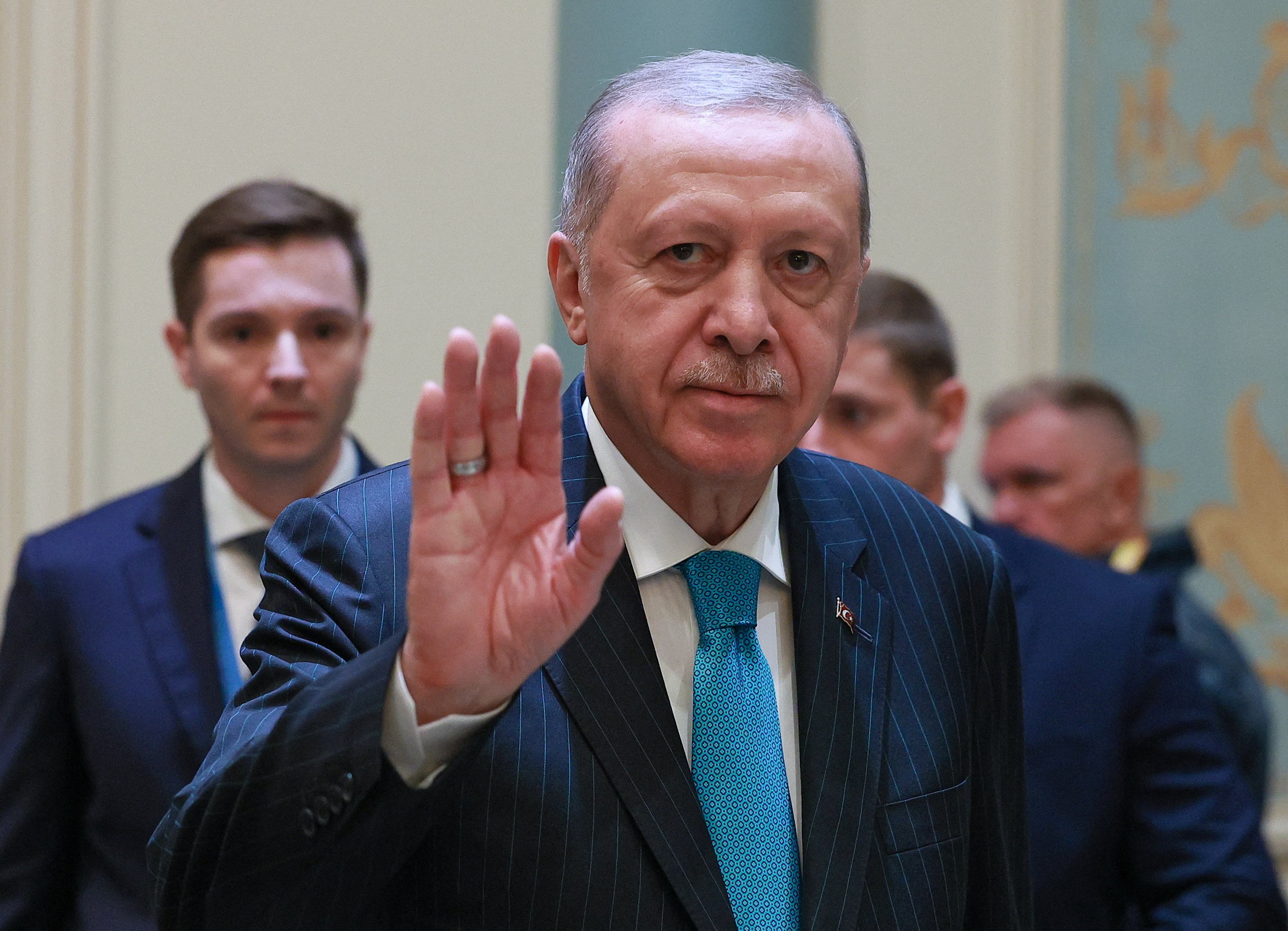 Russian President Putin and Turkish President Erdogan meet at SCO summit in Tianjin