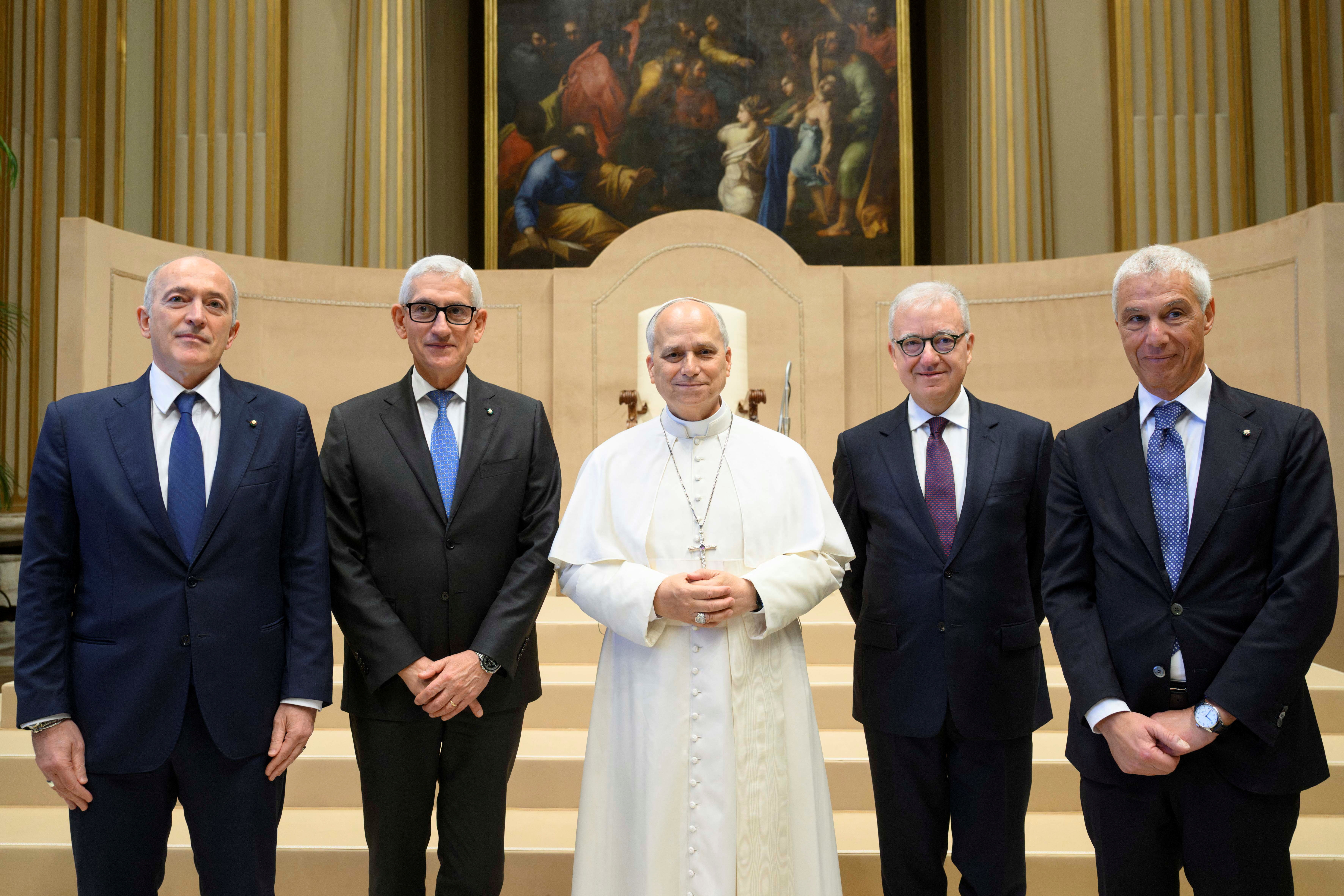 Pope Leo XIV meets the heads of Italy’s Security Intelligence System on the centenary of its foundation Bruno Valensise, Giovanni Caravelli, Vittorio Rizzi and undersecretary Alfredo Mantovano