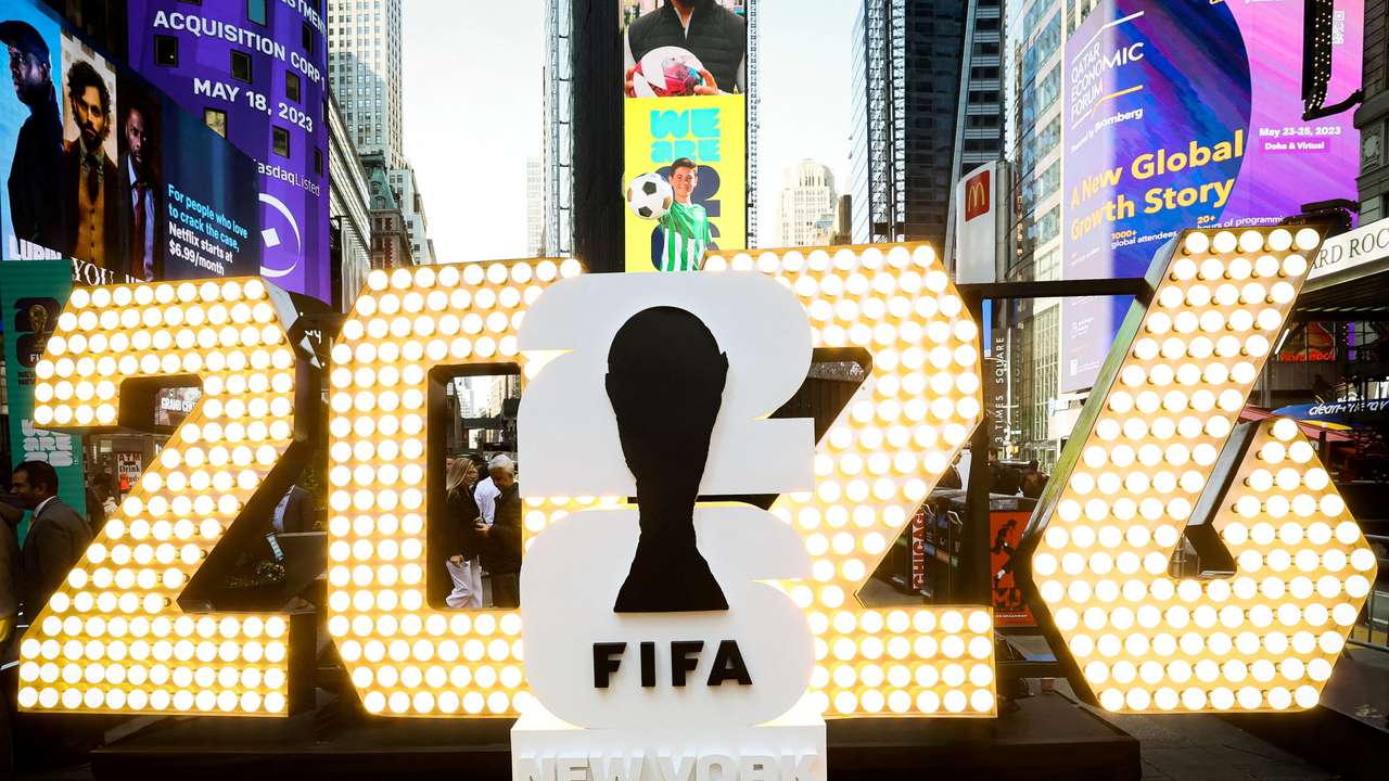 FILE PHOTO: The New York/New Jersey's FIFA World Cup 2026 logo is revealed during the kickoff event in Times Square in New York City, U.S., May 18, 2023. REUTERS/Brendan McDermid/File Photo
