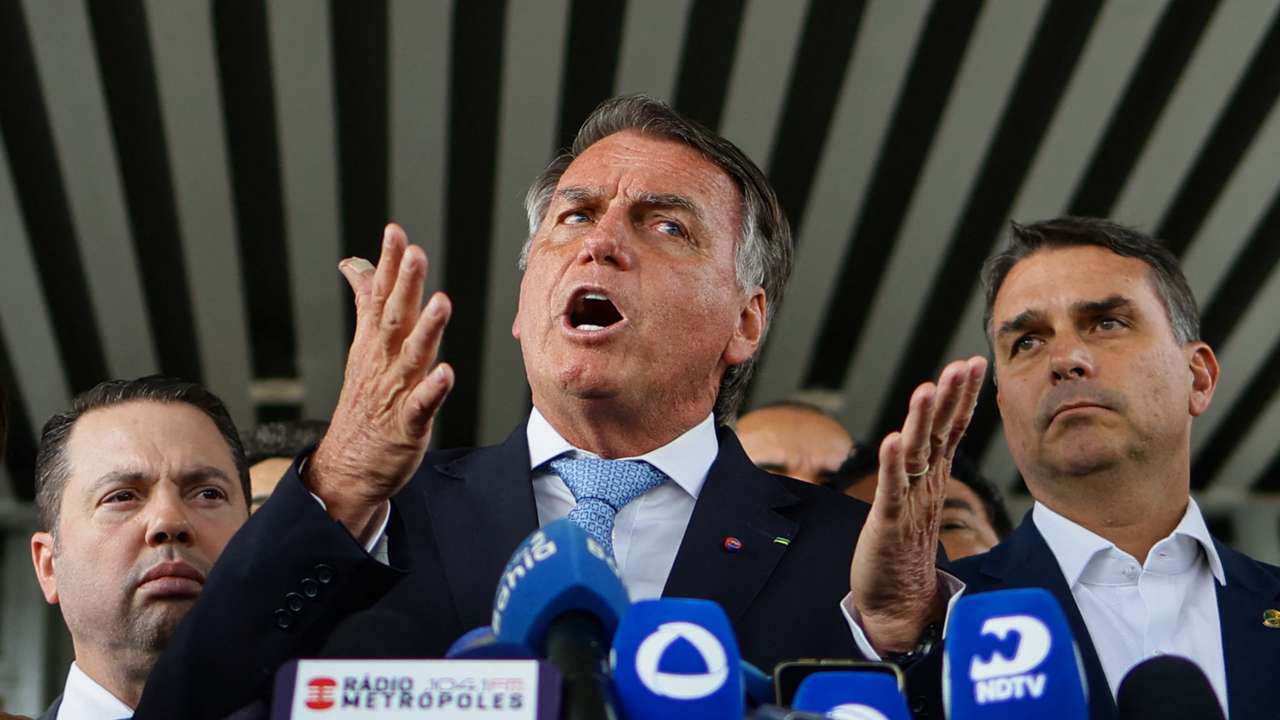 Brazilian Supreme Court votes that former President Bolsonaro should stand trial for allegedly attempting a coup