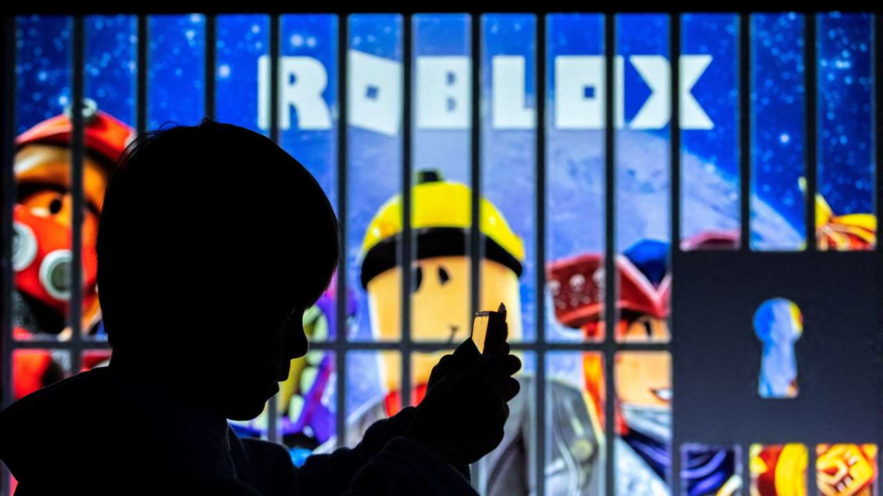 FILE PHOTO: Illustration of children's gaming platform Roblox