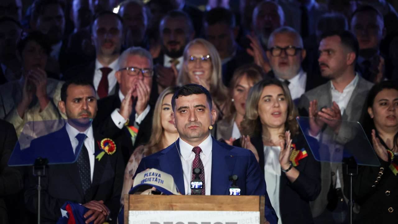 Romania holds second round of presidential election