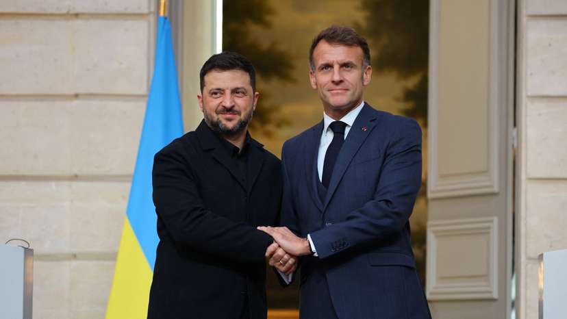 France's Macron meets Ukraine's Zelenskiy at the Elysee Palace in Paris