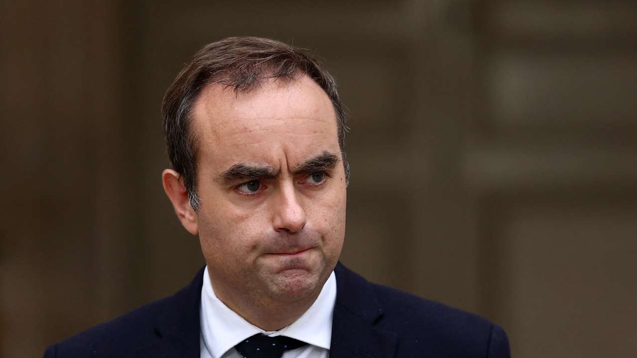 Statement by French outgoing Prime Minister Lecornu at Matignon in Paris