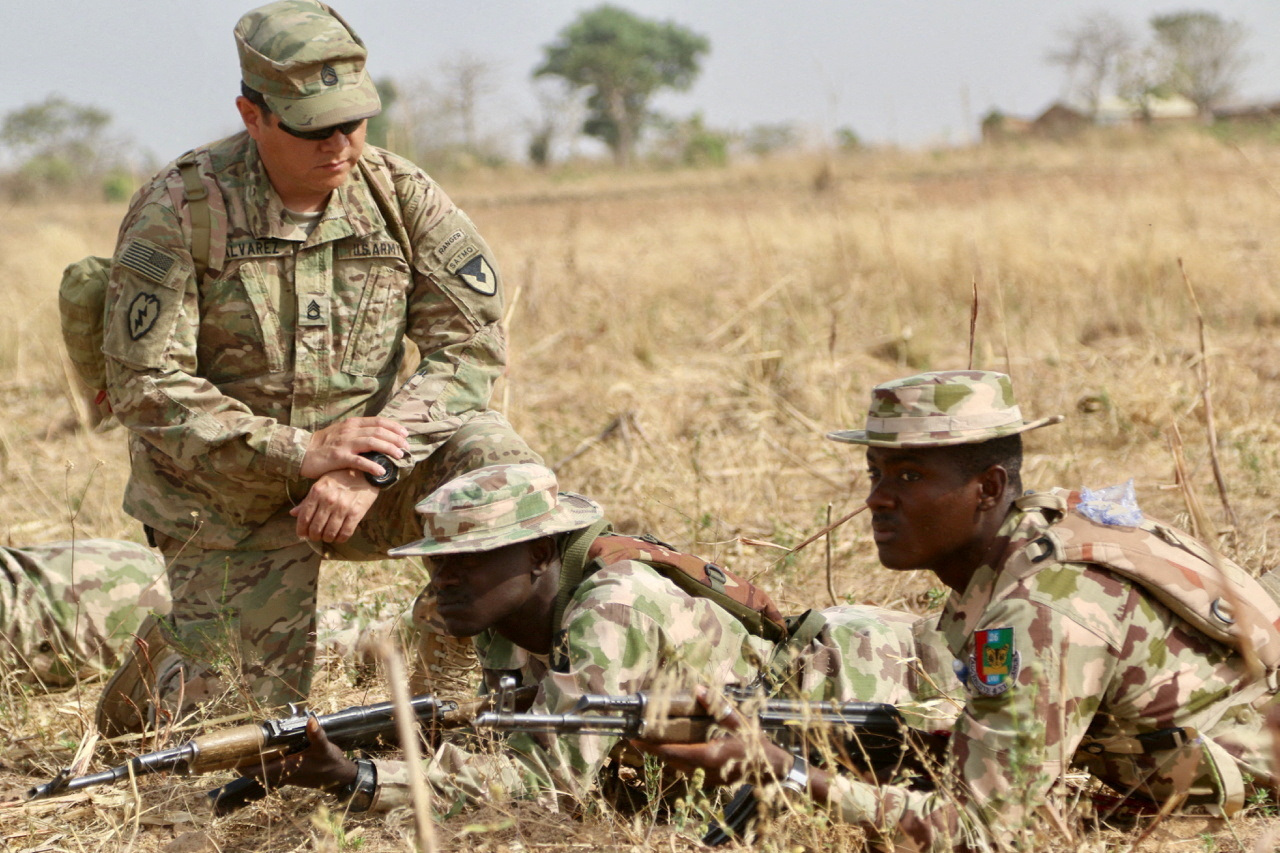 FILE PHOTO: A U.S. Army soldier trains Nigerian Army soldiers at a military compound in Jaji, Nigeria