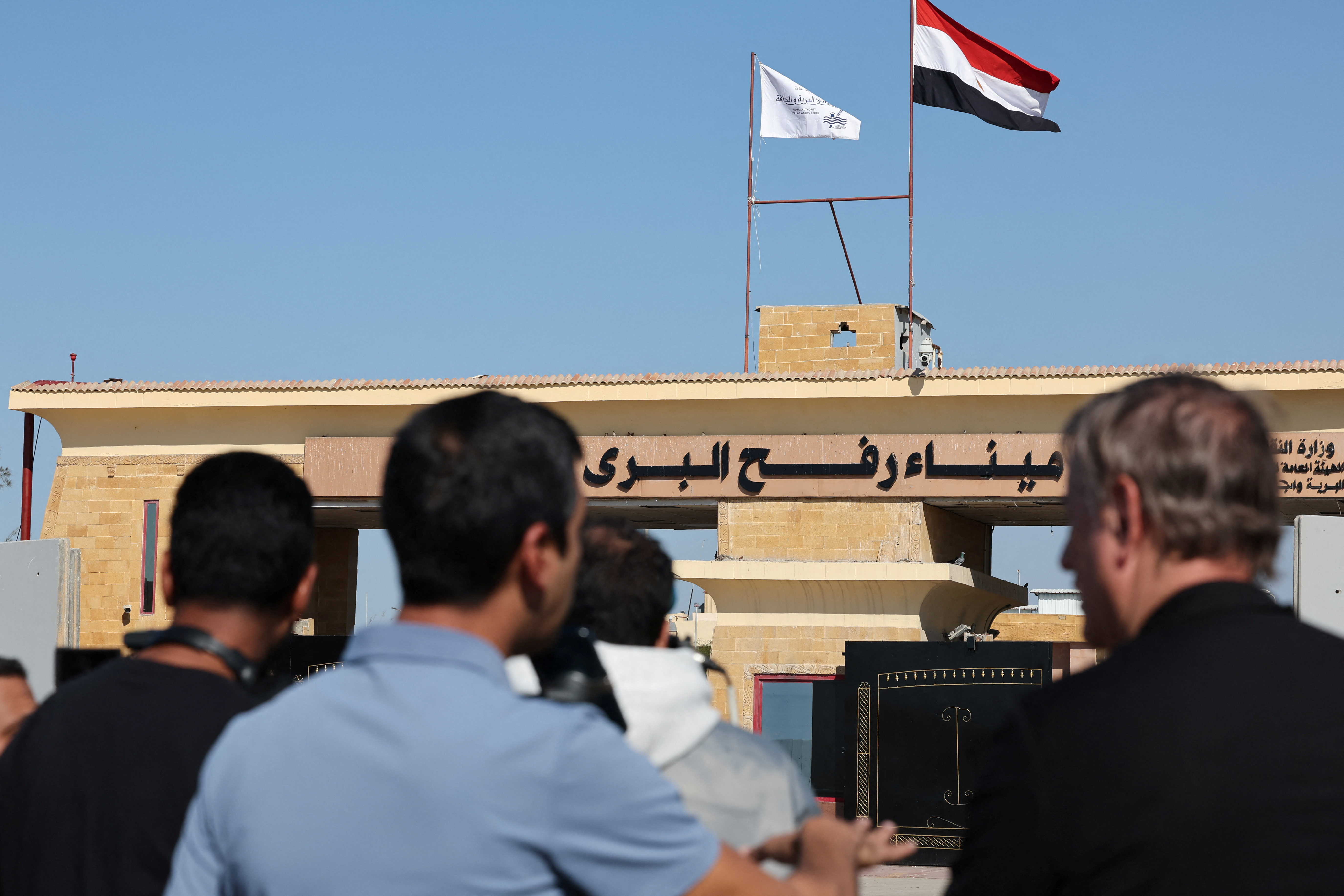 Rafah border crossing reopens, in Egypt