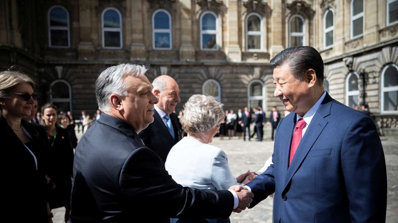 Chinese President Xi Jinping visits Hungary