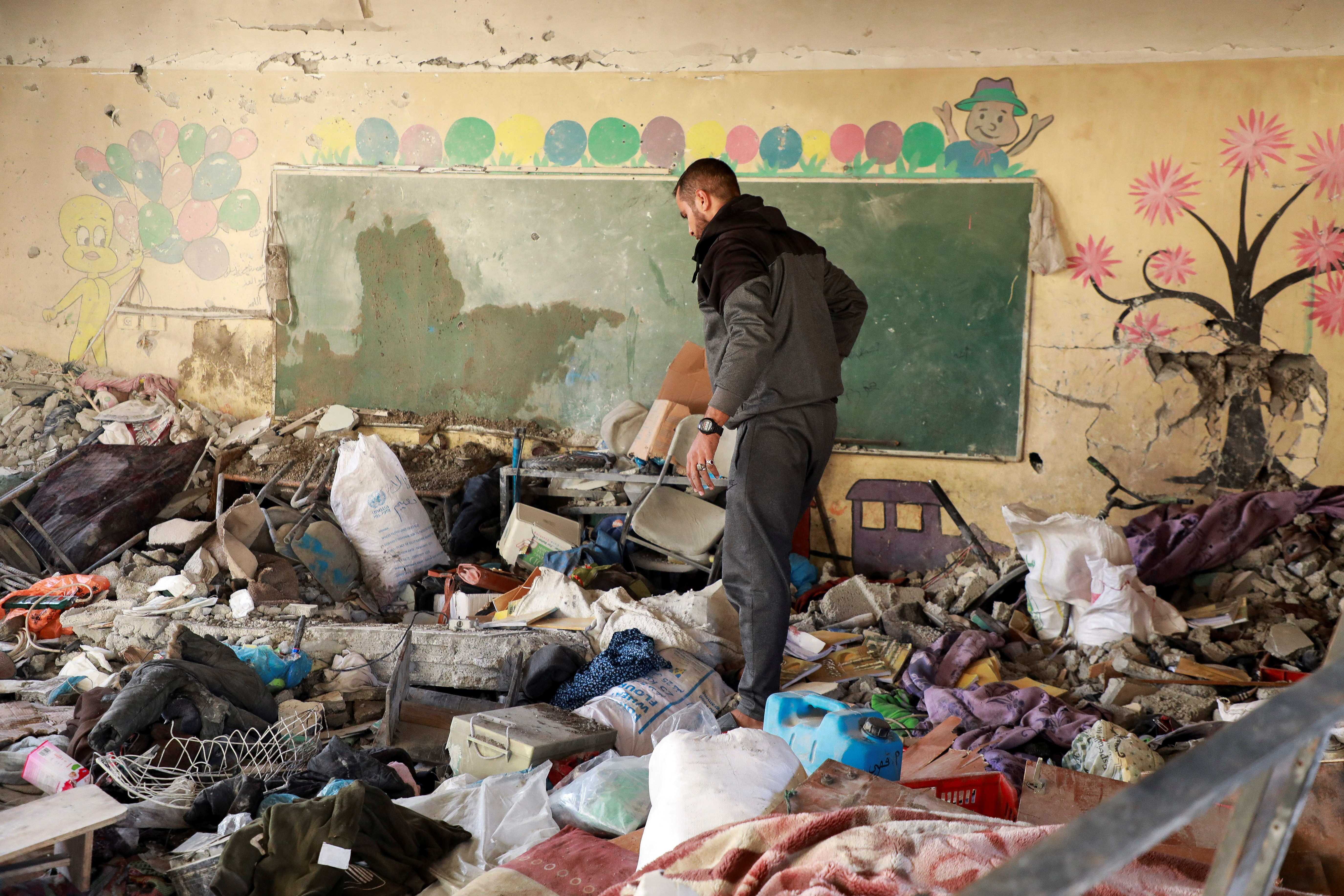 Aftermath of Israeli strike on school sheltering displaced people in Gaza City