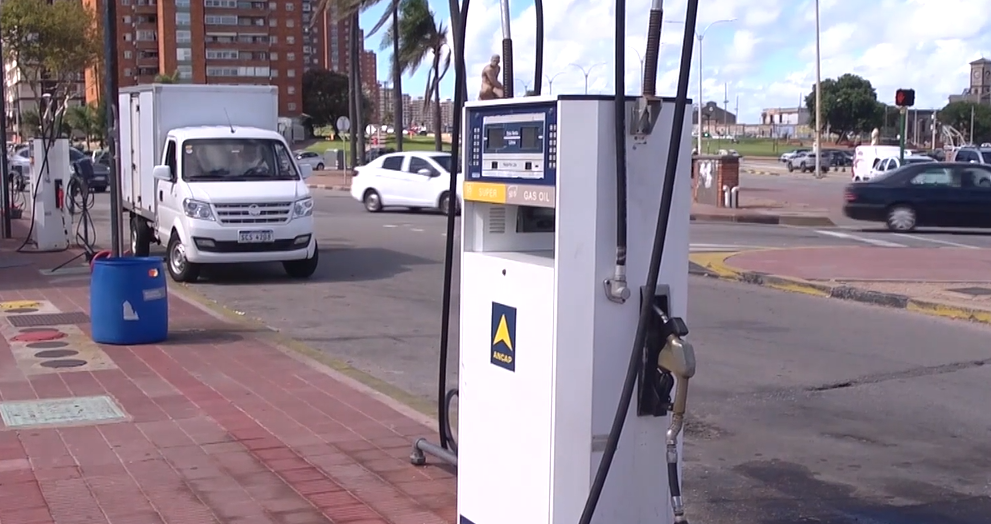 Uruguay shields itself from oil crisis with renewable energy strategy