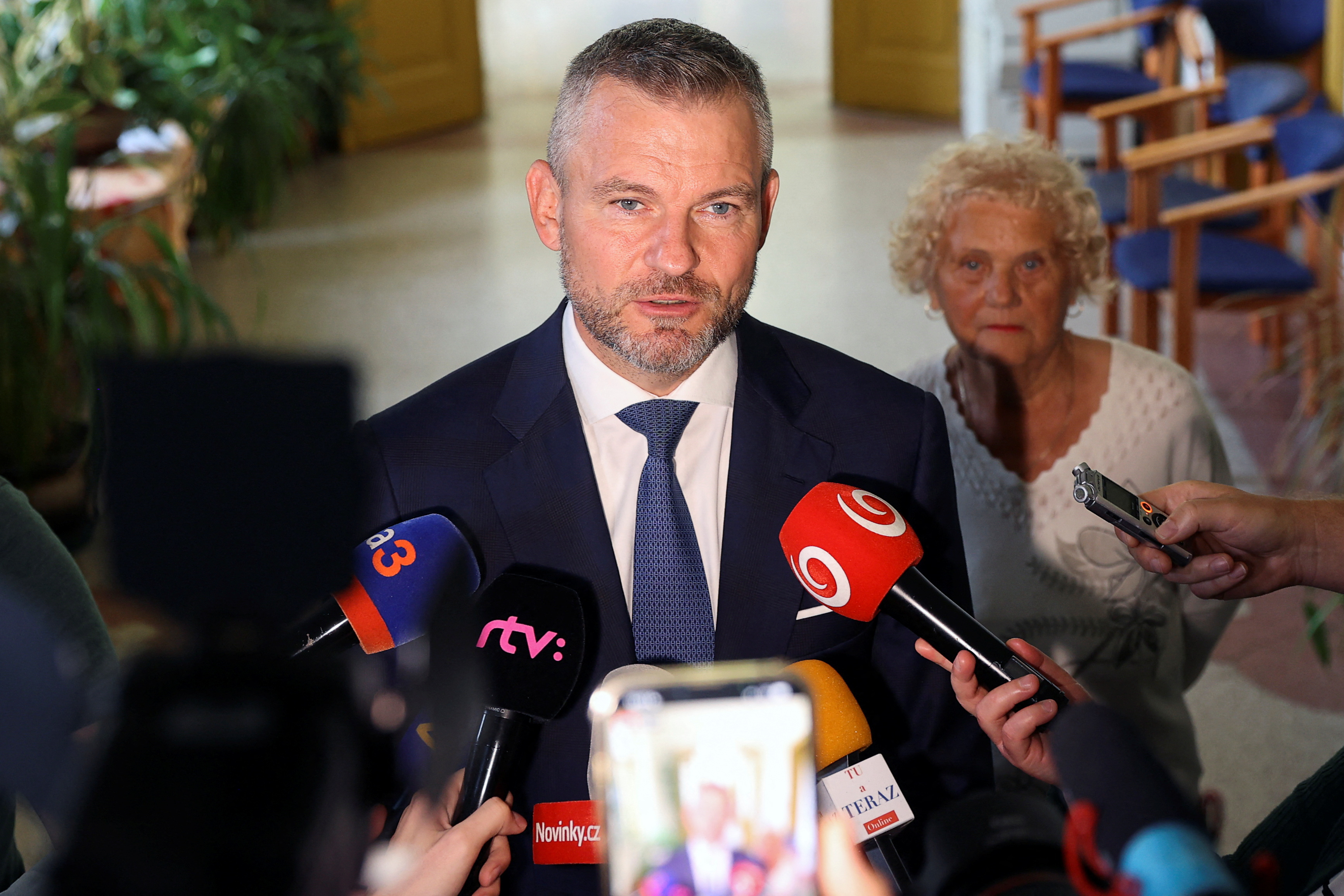 Slovakia holds early parliamentary election