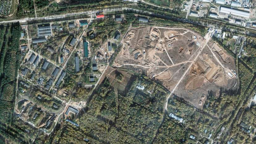 Satellite photos show Russia plans to expand missile production, researcher says