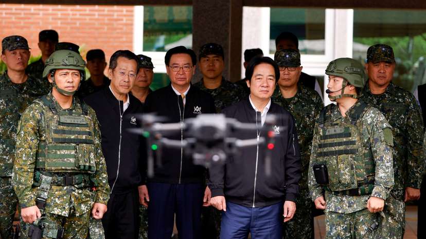 Taiwan President Lai Ching-te inspects reservists operating a Taiwan made Hummer 2 Drone during a training session at Loung Te Industrial Parks Service Center in Yilan