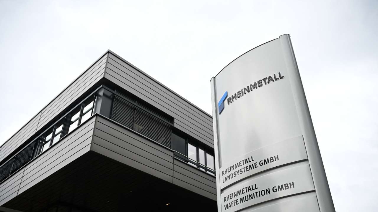 German and French defence ministers visit Rheinmetall plant in Unterluess