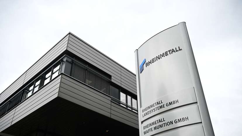 German and French defence ministers visit Rheinmetall plant in Unterluess