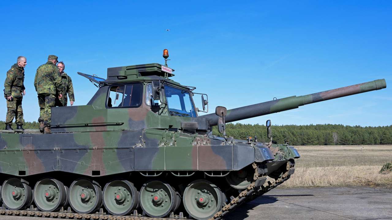 German Defence Minister Pistorius visits a training site of German army Bundeswehr in Mahlwinkel