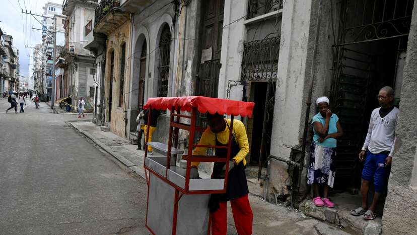 FILE PHOTO: US steps up aid to Cuba even while choking off fuel supply