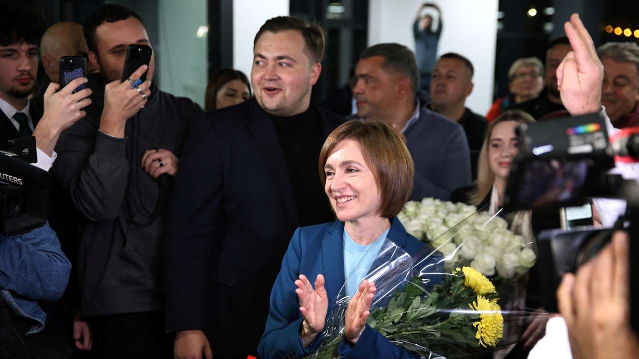 Moldova holds second round of presidential election