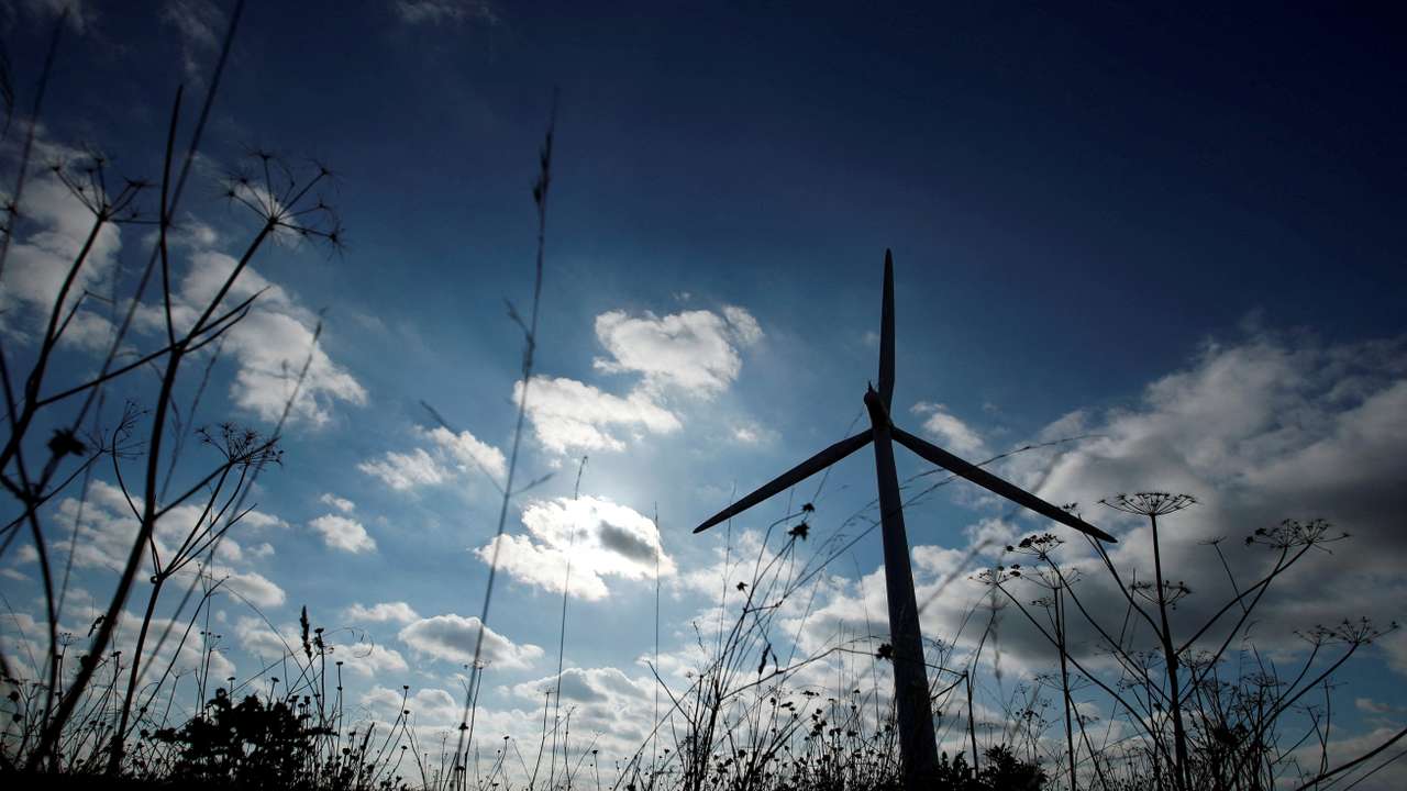 FILE PHOTO: Wind turbines at Westmill Wind Farm & Solar Park