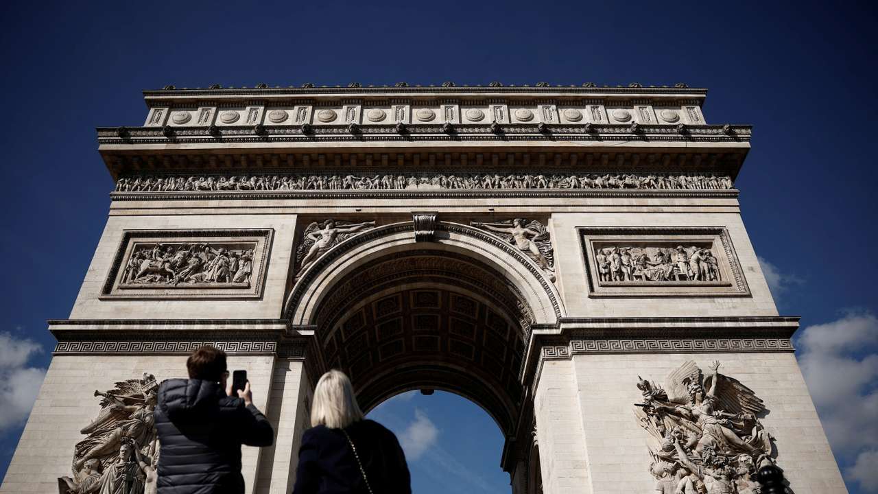 Arc de Triomphe monument in Paris