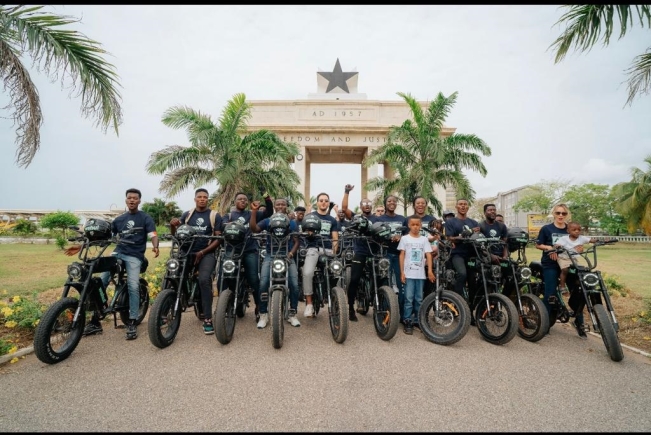 Delivery riders and some investors together