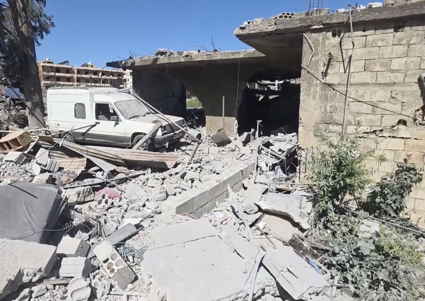 Israeli strikes reduce homes to rubble