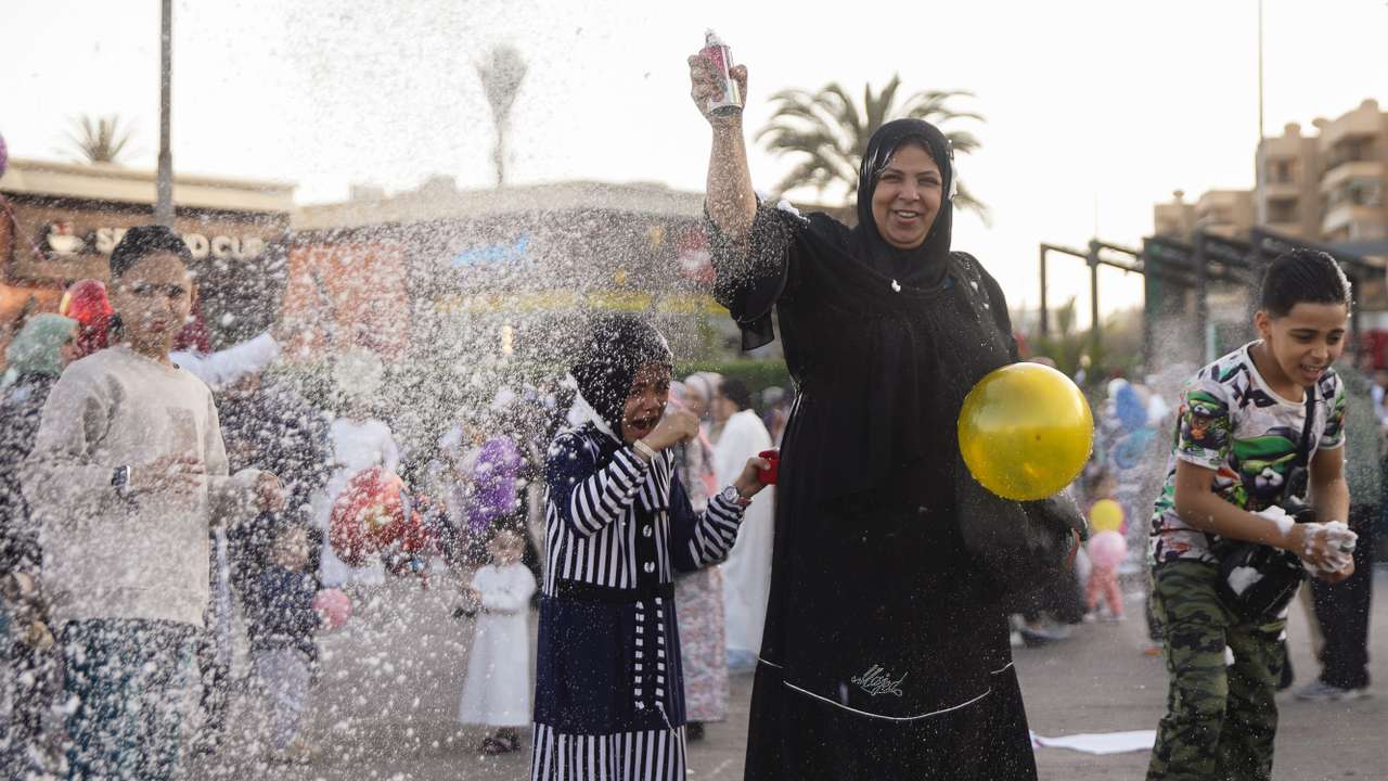 Eid Al-fitr Celebrated In Egypt