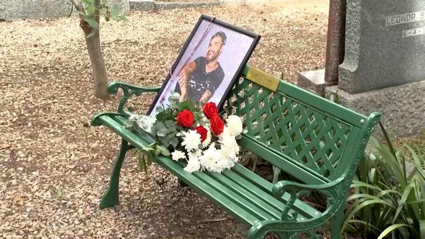'One Direction' fans unveil bench in honor of Liam Payne in Buenos Aires