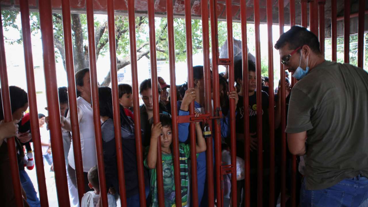 Colombians displaced by attacks of ELN rebels, in Cucuta