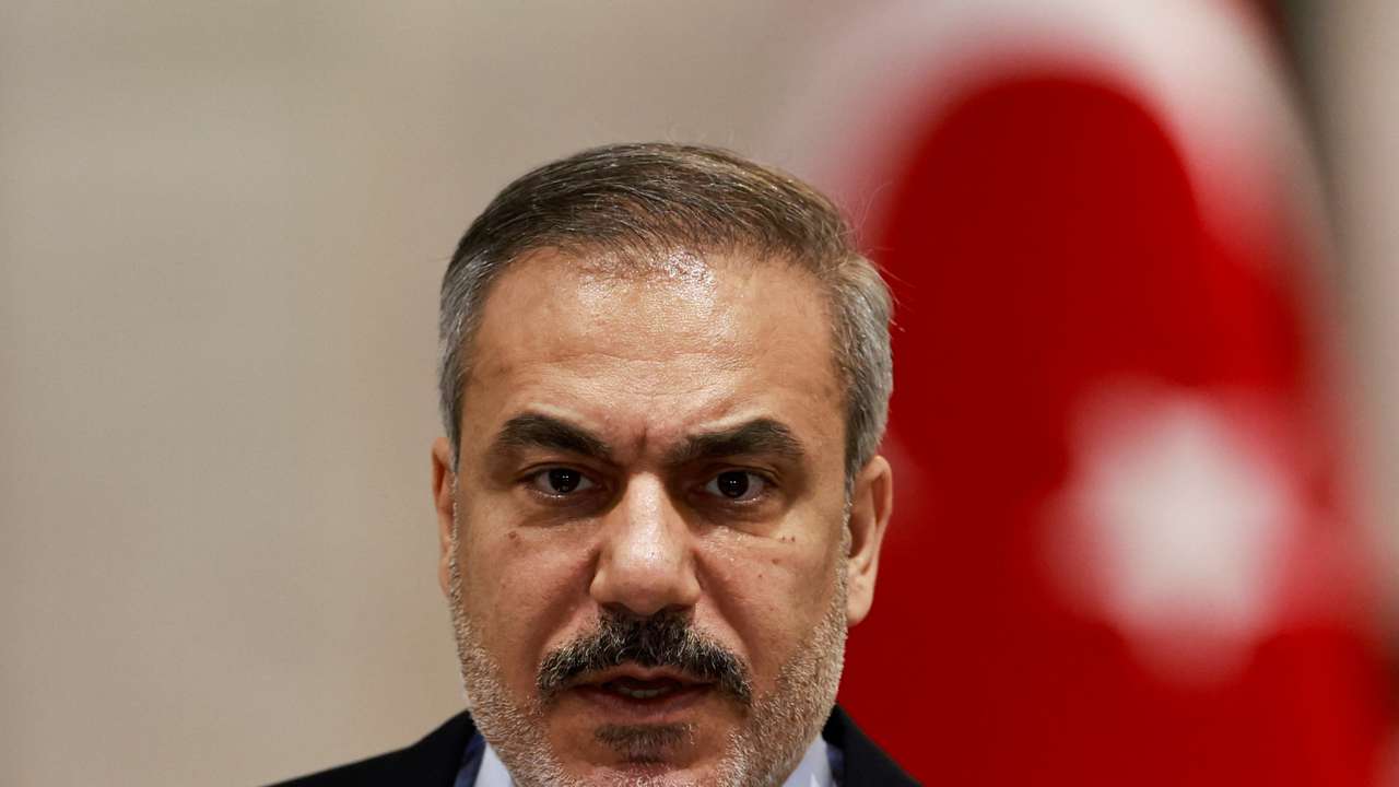 Turkish Foreign Minister Hakan Fidan meets with Iraqi Foreign Minister Fuad Hussein in Baghdad