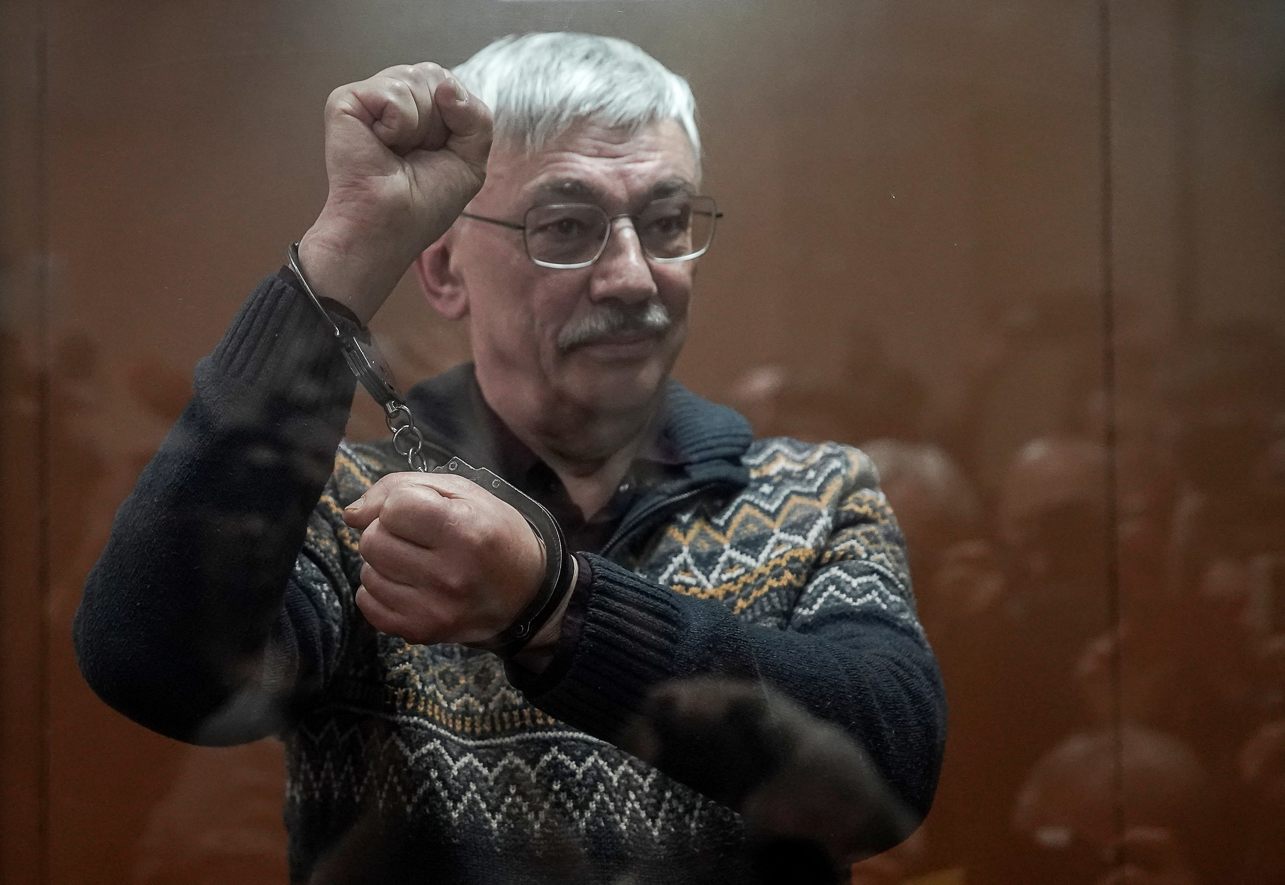 Russia jails rights campaigner Orlov for 2-1/2 years