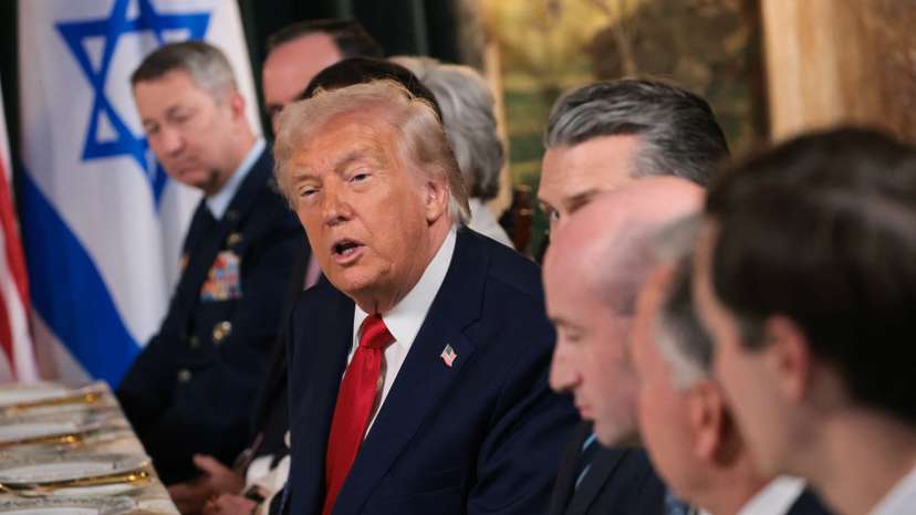 U.S. President Trump meets Israeli PM Netanyahu at Trump’s Mar-a-Lago club, in Palm Beach