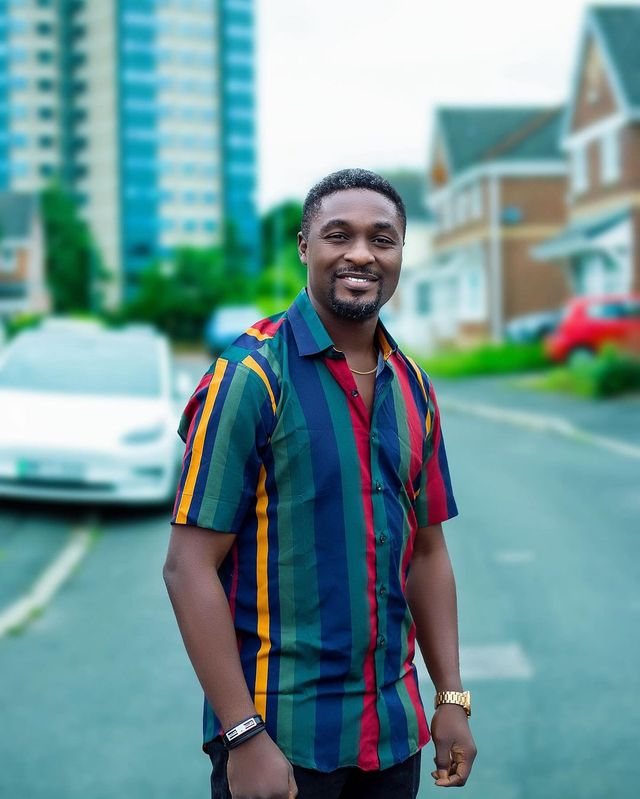 The process might seem rough but keep trusting God!!!...If you live in Manchester and it’s environ and you need a clean picture like this I recommend @adeolaadebayo he takes dope picture and delivers on time