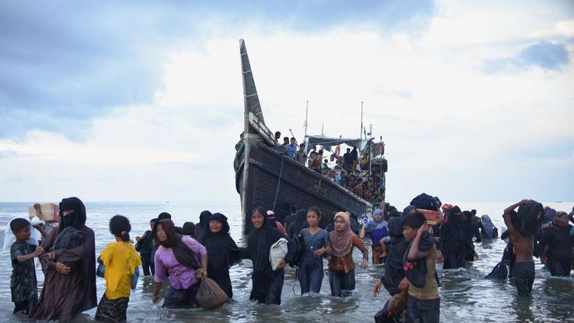 Rohingya Muslims arrive in North Aceh