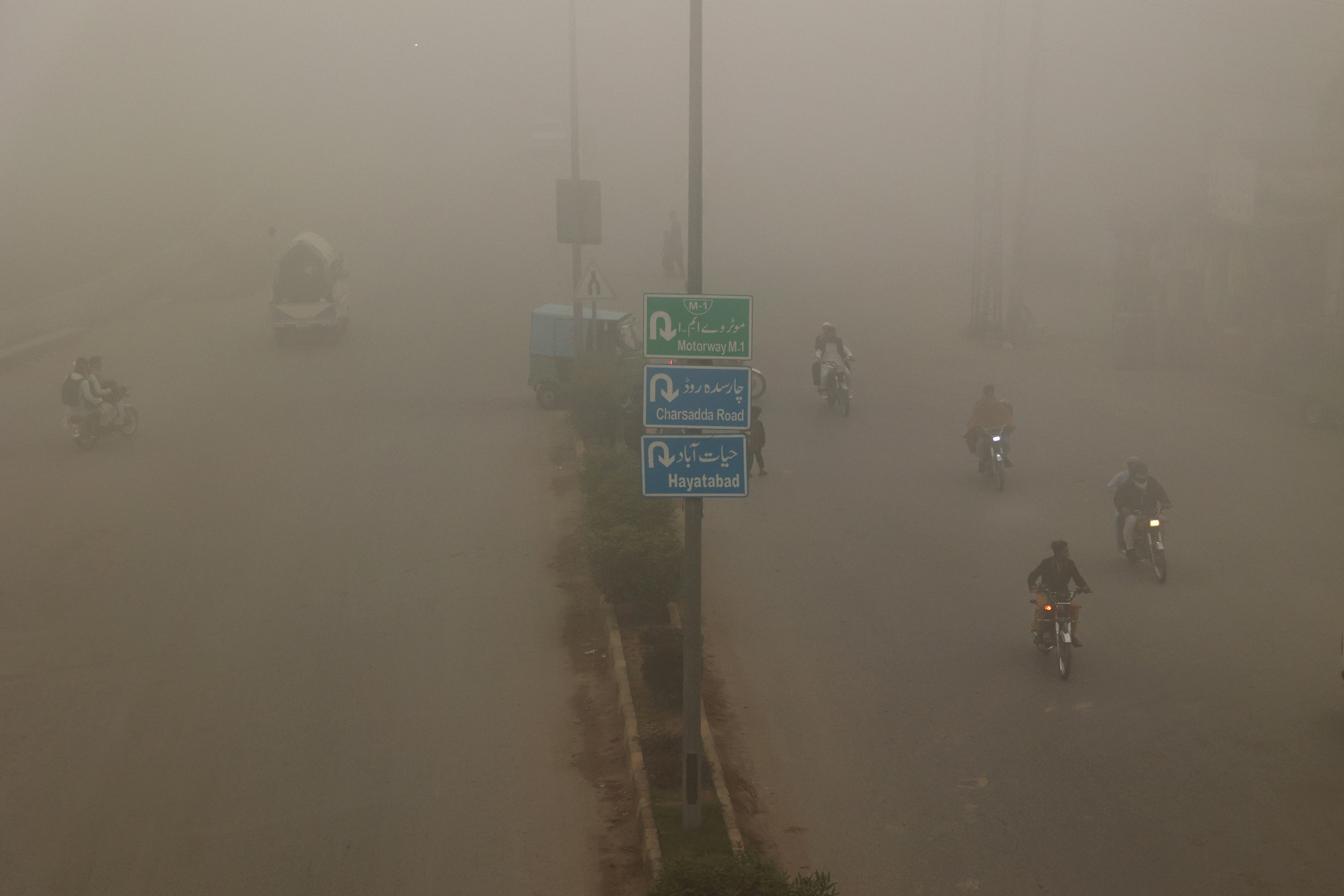 Smoggy morning in Peshawar