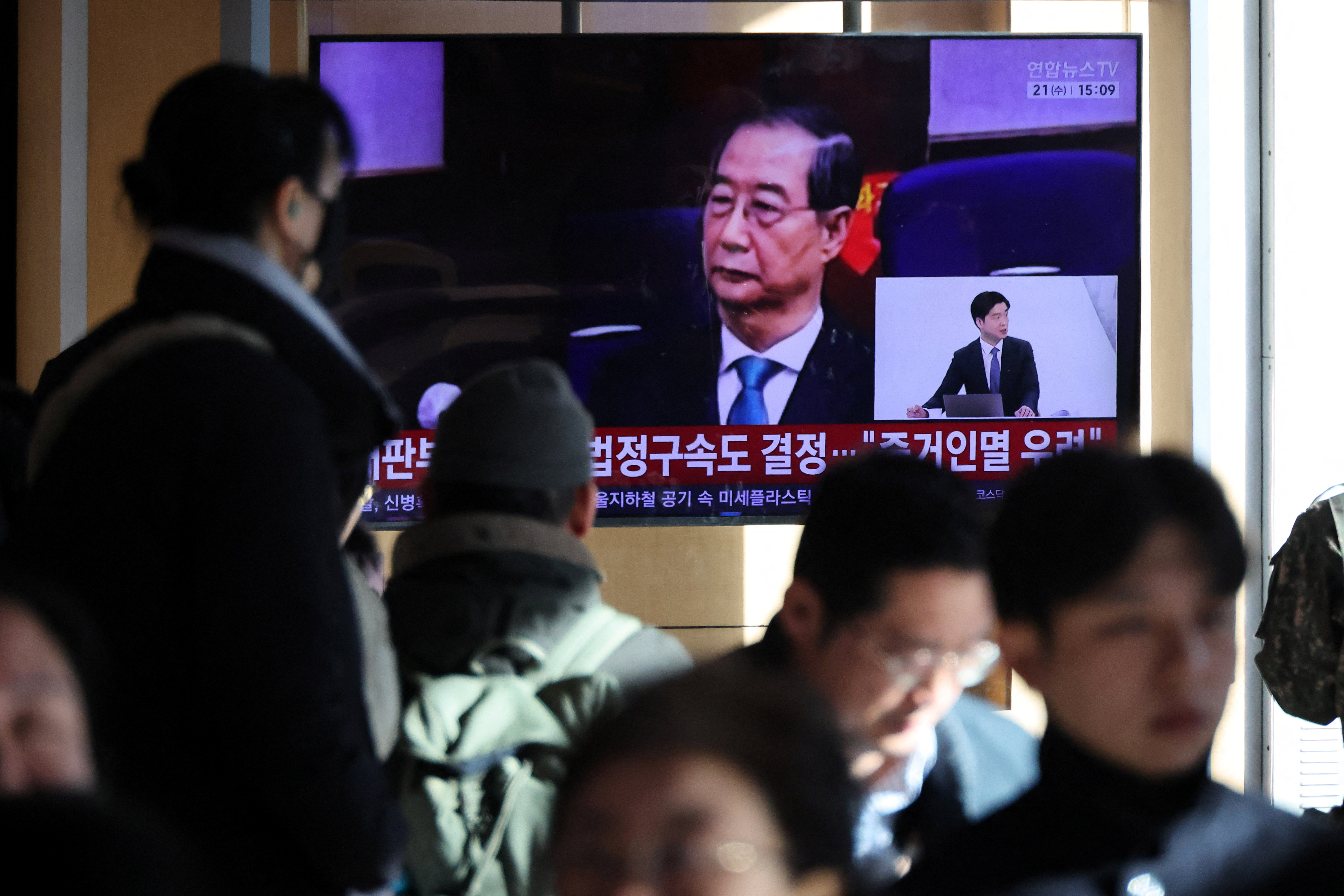 South Korea court sentences ex-PM Han to 23-year jail term in case related to martial law