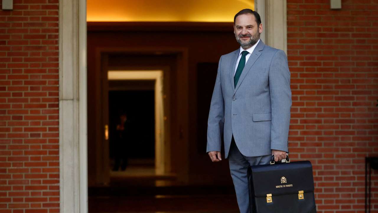 FILE PHOTO: Spain's Development Minister Jose Luis Abalos arrives for a cabinet meeting at the Moncloa Palace in Madrid