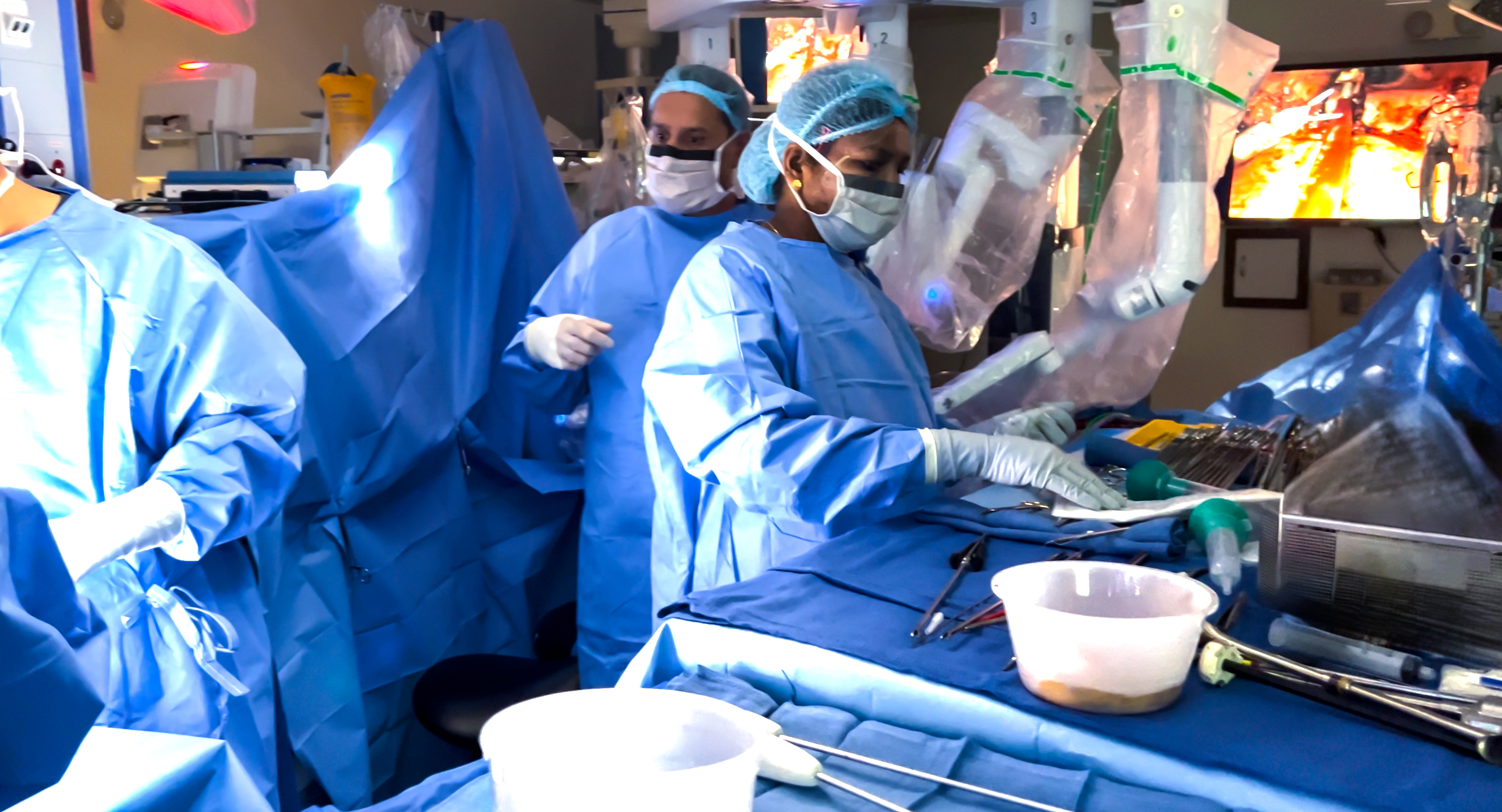 World's first fully robotic heart transplant- Saudi