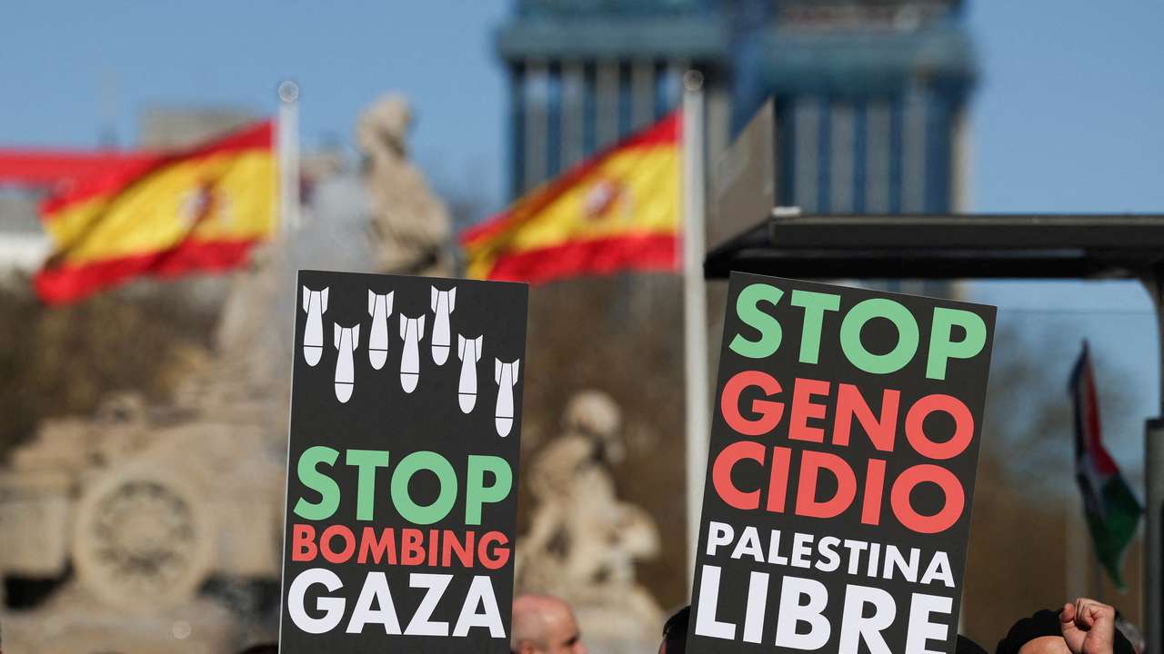 FILE PHOTO: Protest in Spain calling for ceasefire in Gaza
