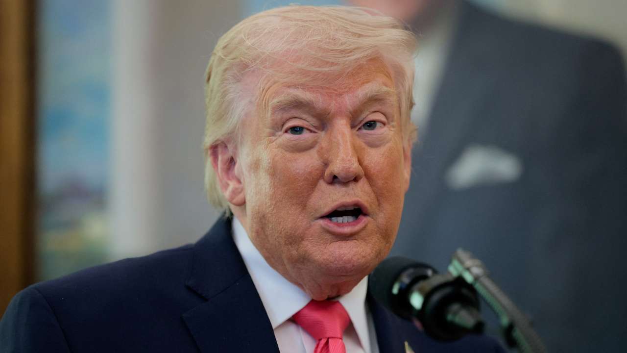 Markwayne Mullin swearing-in as DHS Secretary at the White House in Washington