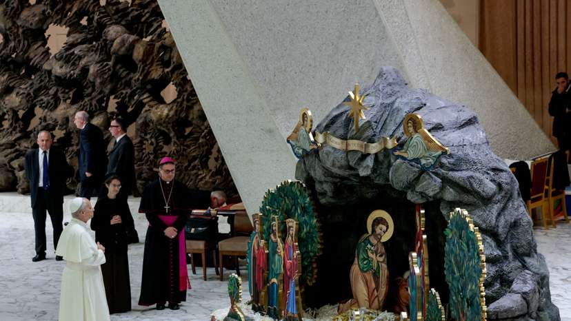 Peruvian collector turns family tradition into a global showcase of Christmas cultures