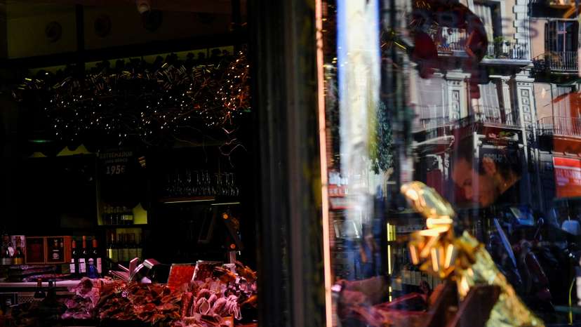 Spain plans wild boar cull to curb population after swine fever outbreak