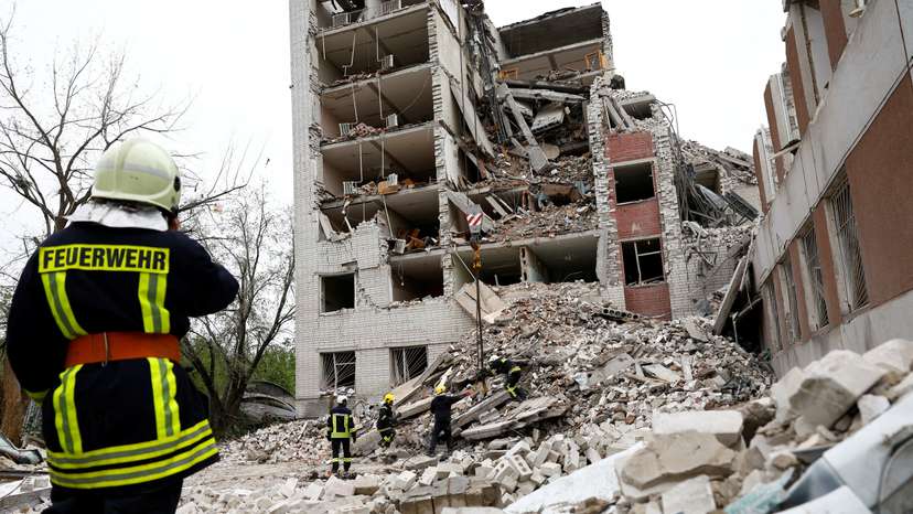 Aftermath of a Russian missile strike in Chernihiv