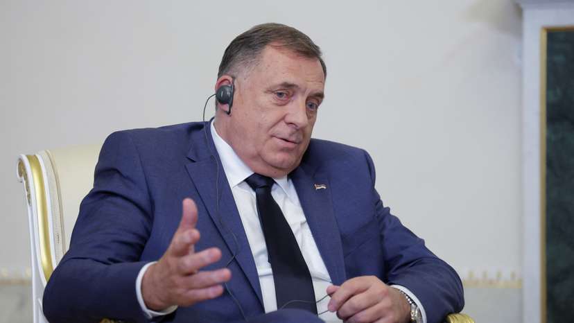 Russia's President Putin and Serb Republic's President Dodik meet in St Petersburg