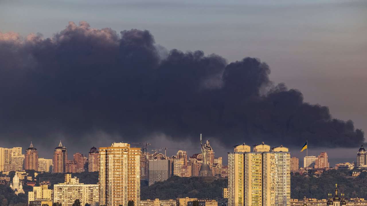 Russian missile strike in Kyiv