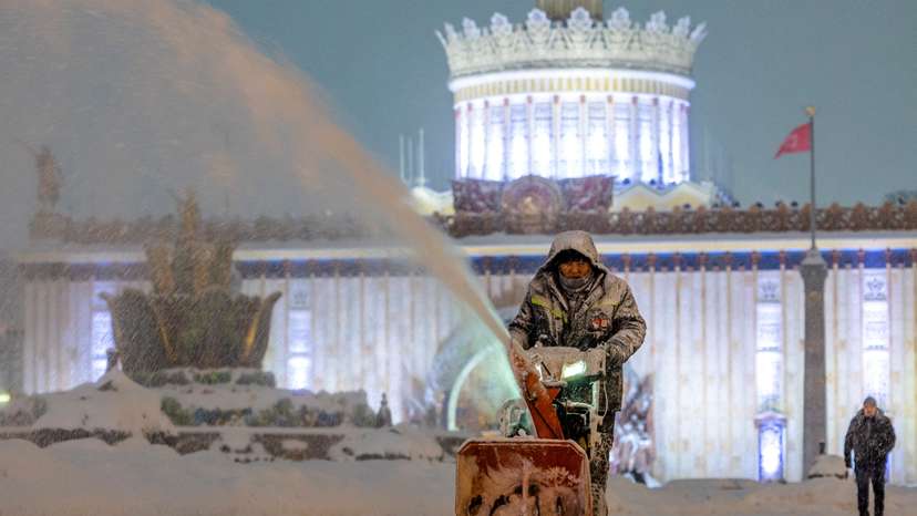 Heavy snowfall in Moscow