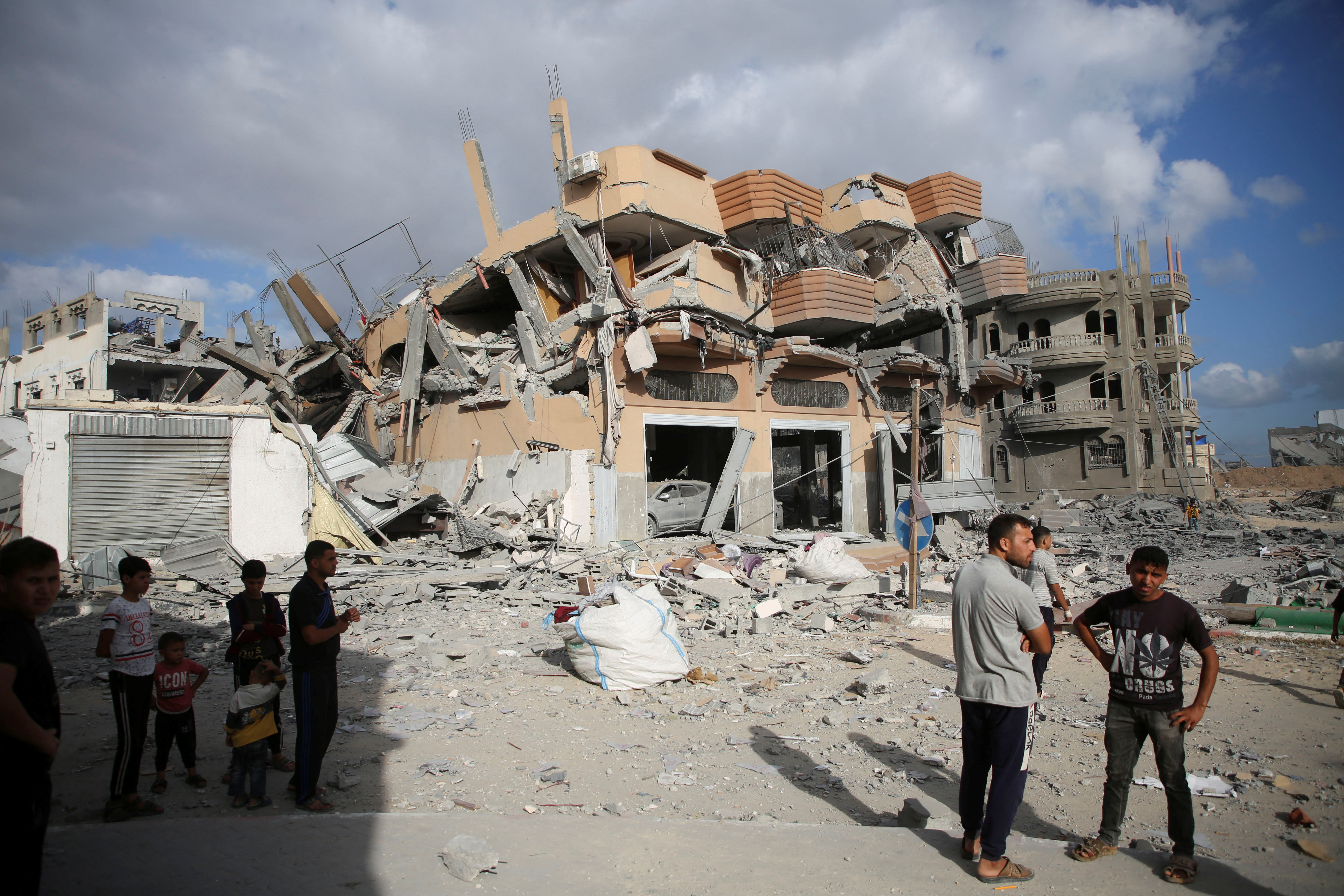Site of Israeli strikes on houses, in Khan Younis in the southern Gaza Strip